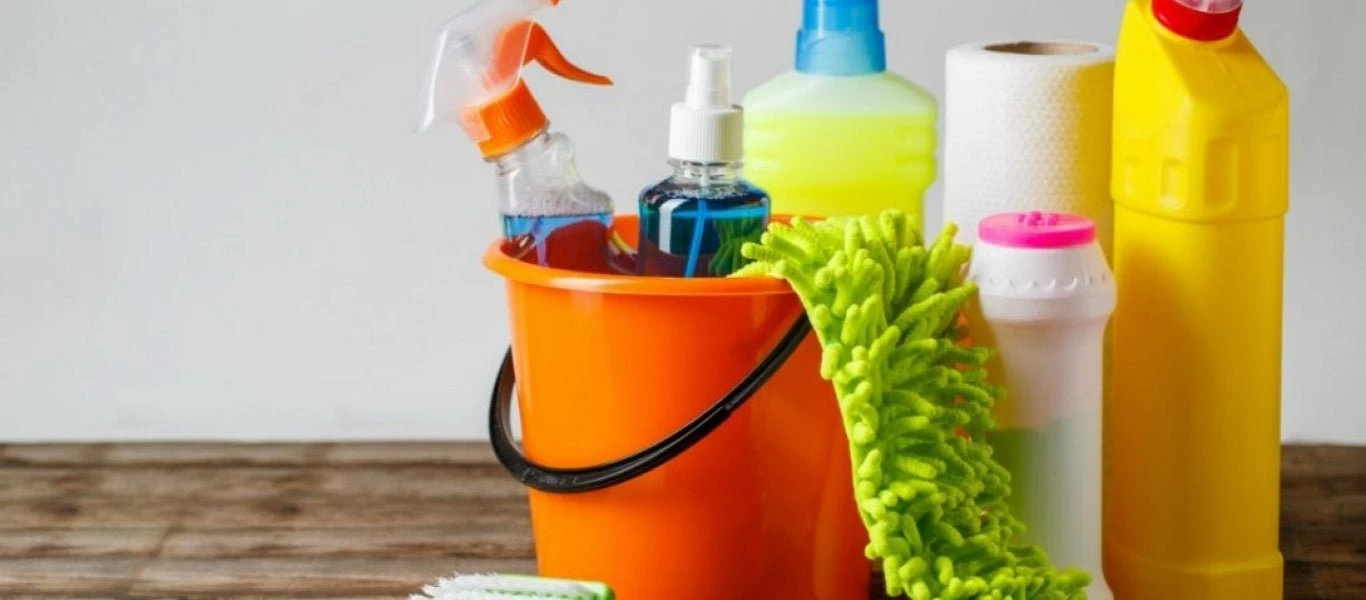 Ποιες ουσίες που υπάρχουν σε κάθε σπίτι δεν πρέπει να αναμίξετε ποτέ;